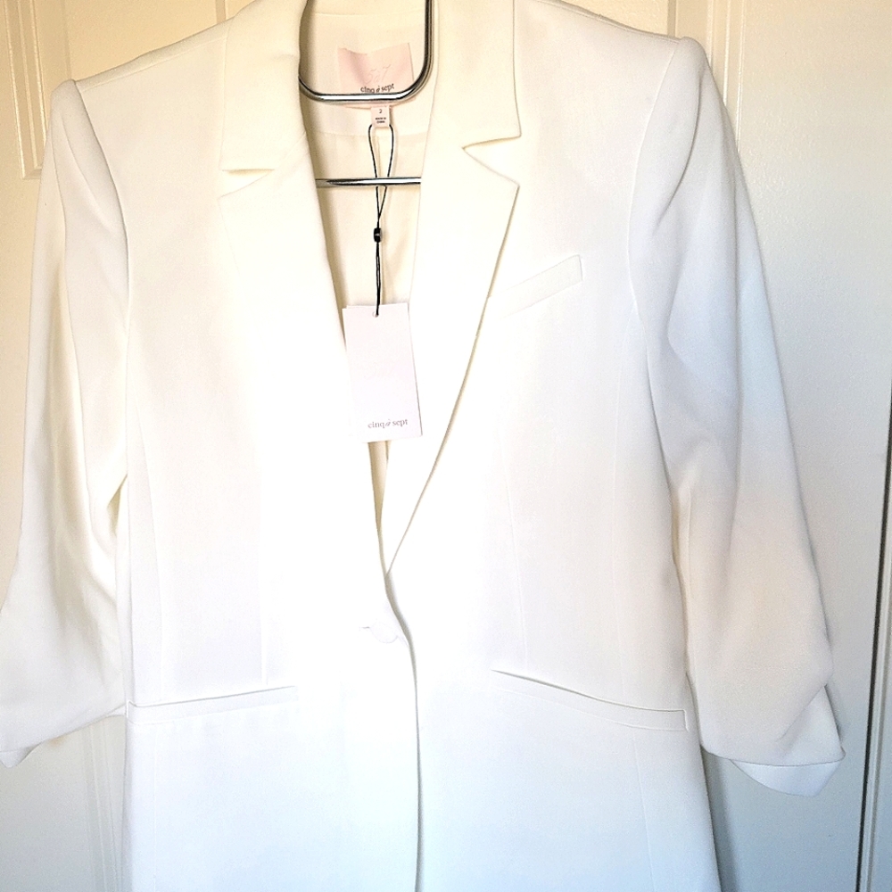 Cinq a Sept (5a7) Khloe Ruched Sleeve Blazer
